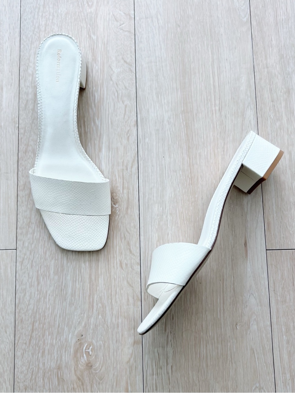 Reformation Mandy Block Heel Mule - Picture 2 of 8